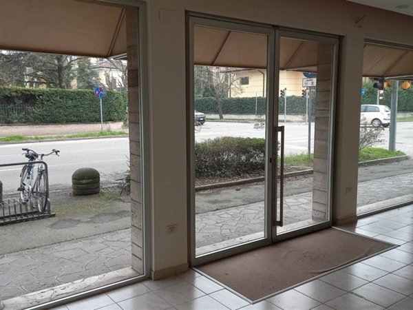negozio in affitto a Modena in zona Sant'Agnese