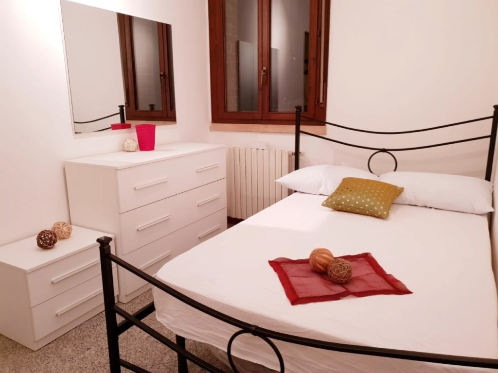 camera singola in affitto a Modena in zona San Faustino