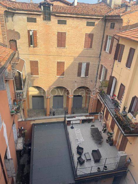 appartamento in affitto a Modena in zona Centro Storico