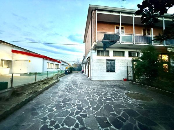 casa semindipendente in affitto a Modena in zona San Lazzaro / Modena Est