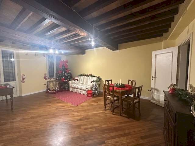 appartamento in affitto a Modena in zona Centro Storico