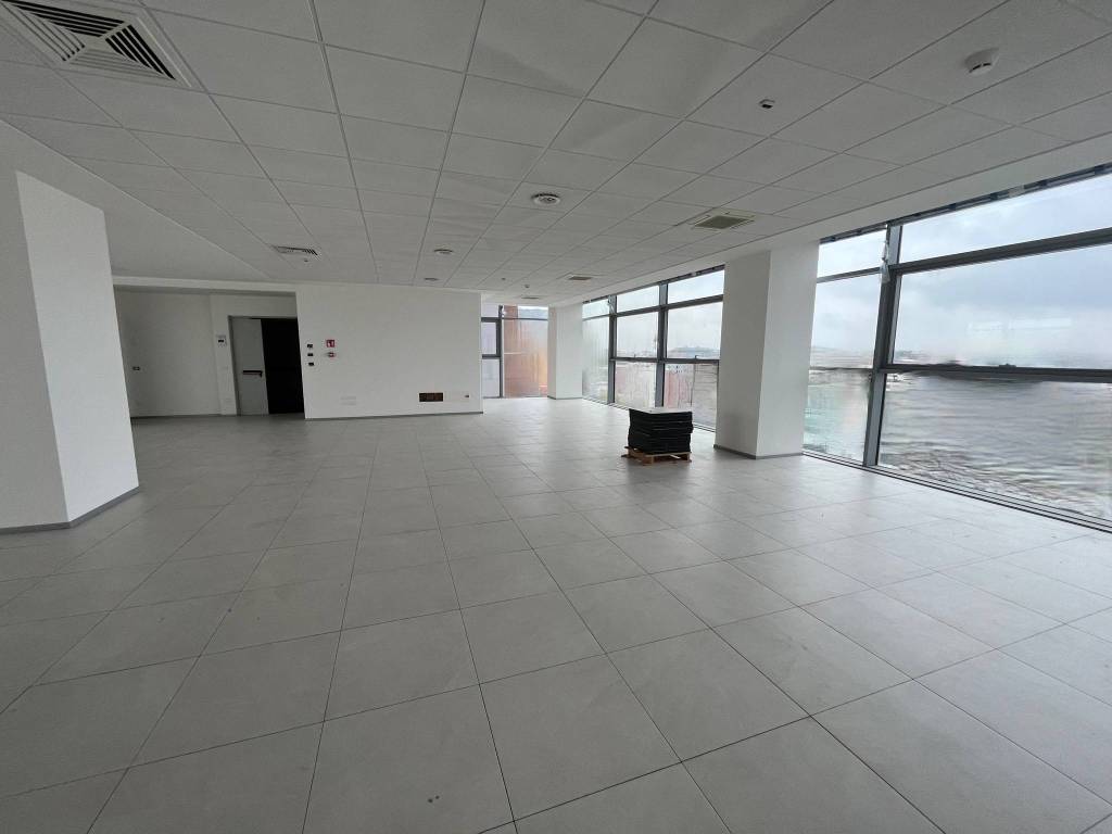 ufficio in affitto a Modena in zona San Lazzaro / Modena Est