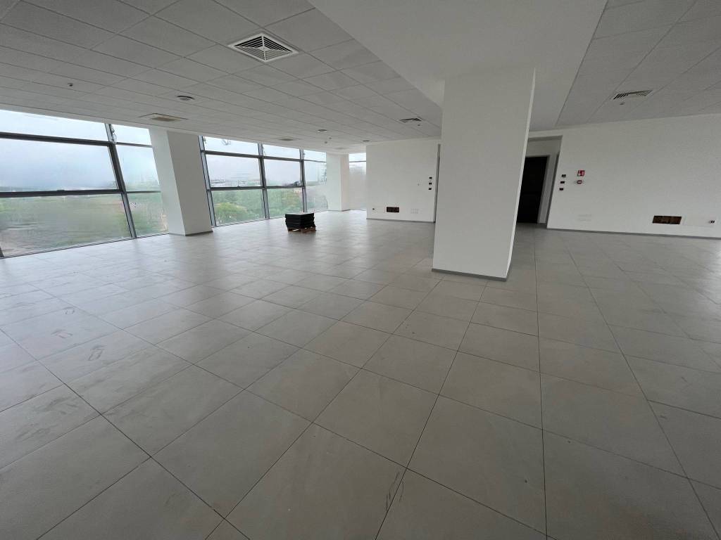 ufficio in affitto a Modena in zona San Lazzaro / Modena Est