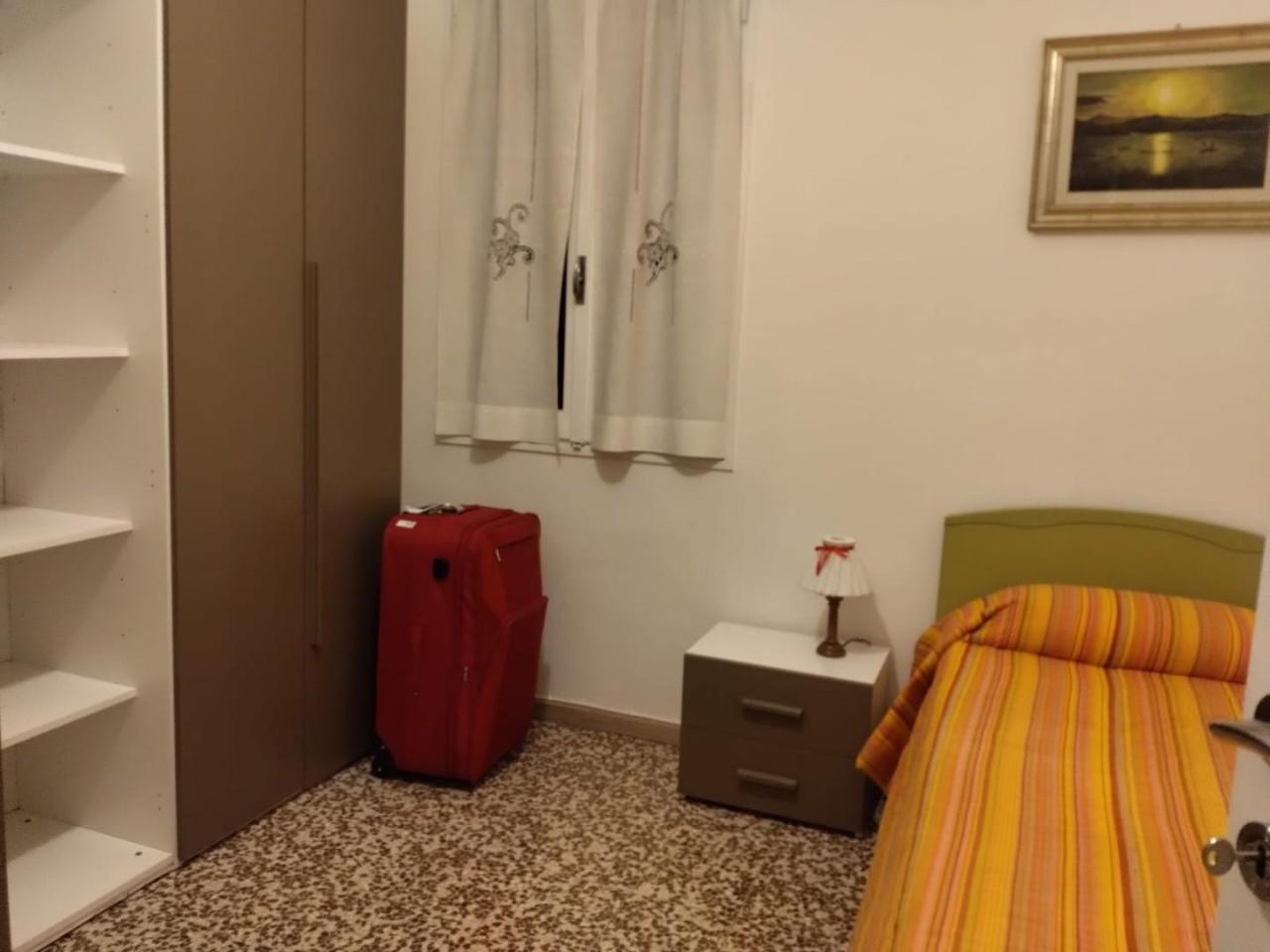 negozio in affitto a Modena in zona San Faustino