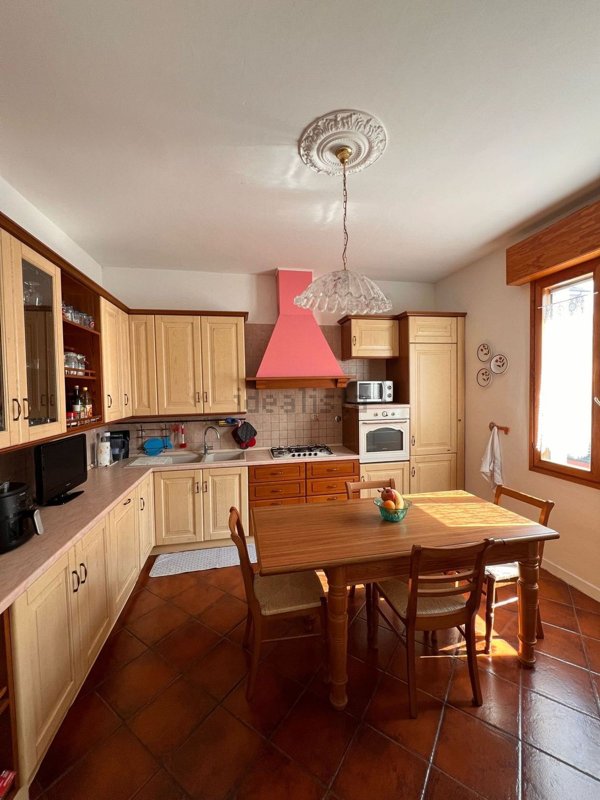 casa indipendente in affitto a Modena in zona Sant'Agnese