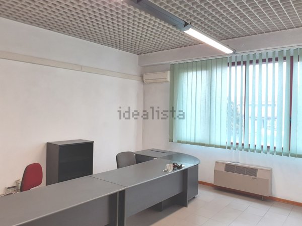 ufficio in affitto a Modena