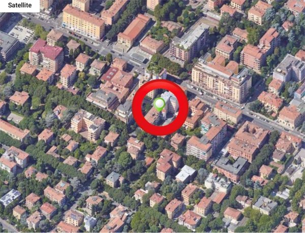 negozio in affitto a Modena