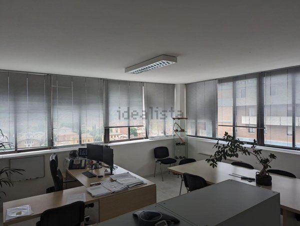 ufficio in affitto a Modena in zona San Faustino