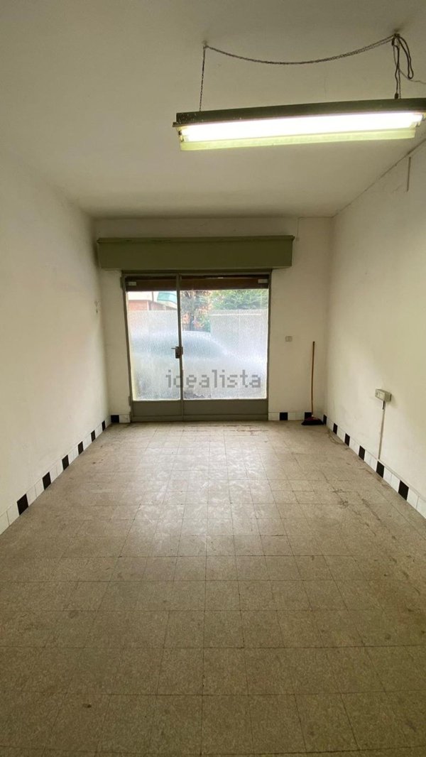 locale di sgombero in affitto a Modena in zona Crocetta