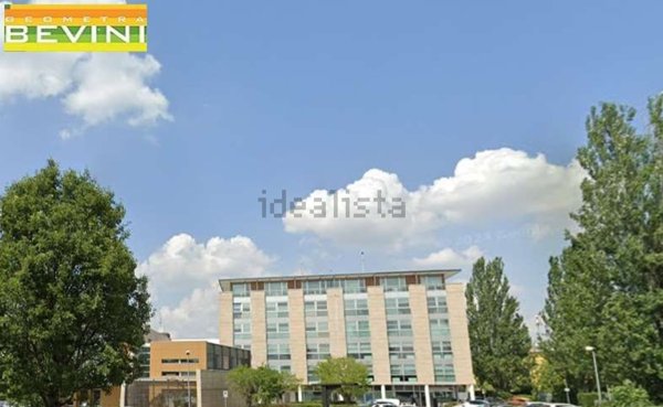 ufficio in affitto a Modena in zona Madonnina / Quattro Ville