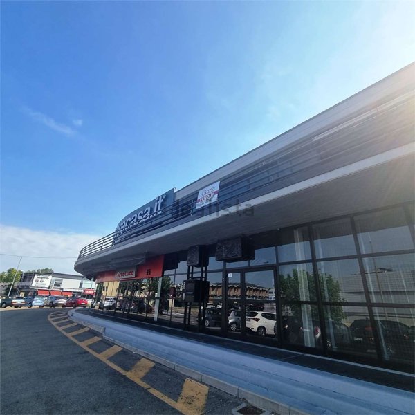 ufficio in affitto a Modena in zona Madonnina / Quattro Ville