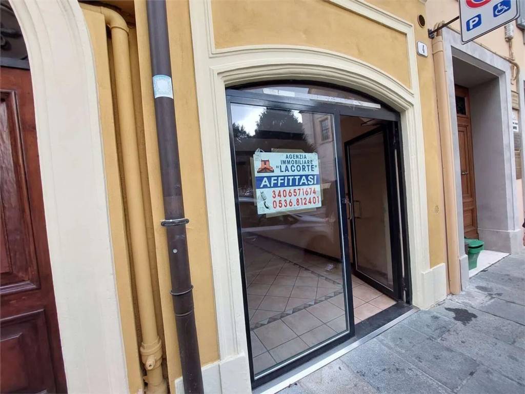 casa semindipendente in affitto a Modena in zona Centro Storico