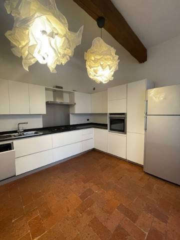 appartamento in affitto a Modena in zona Centro Storico