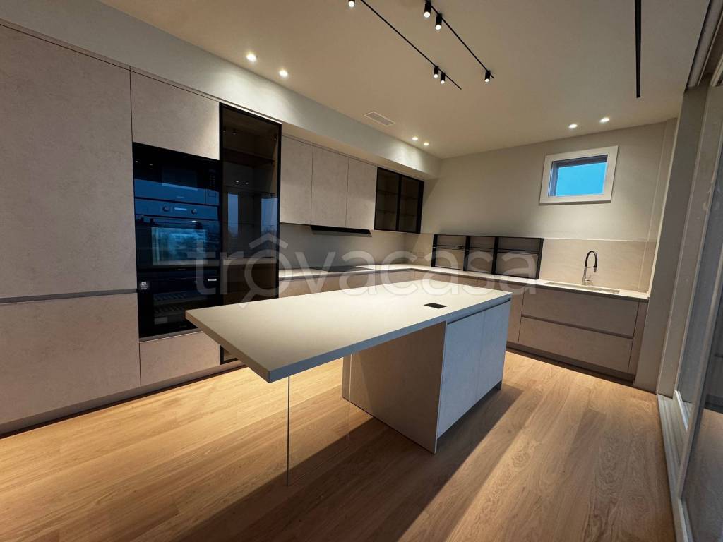 appartamento in affitto a Modena in zona Buon Pastore