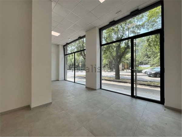 negozio in affitto a Modena in zona San Lazzaro / Modena Est