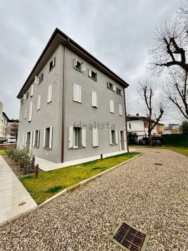 appartamento in affitto a Modena in zona San Faustino