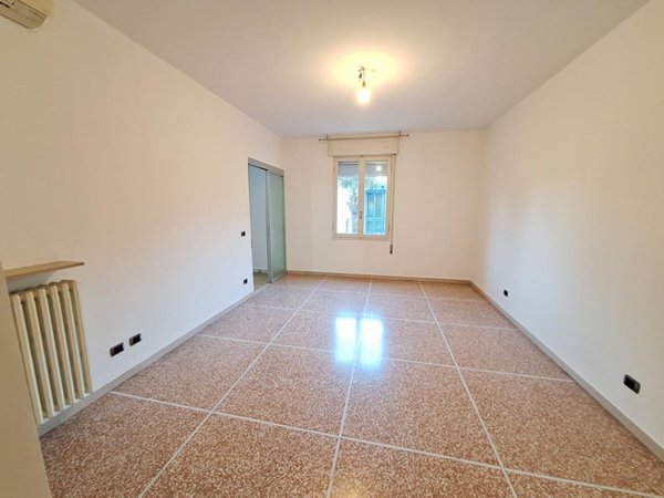 appartamento in affitto a Modena in zona Sant'Agnese