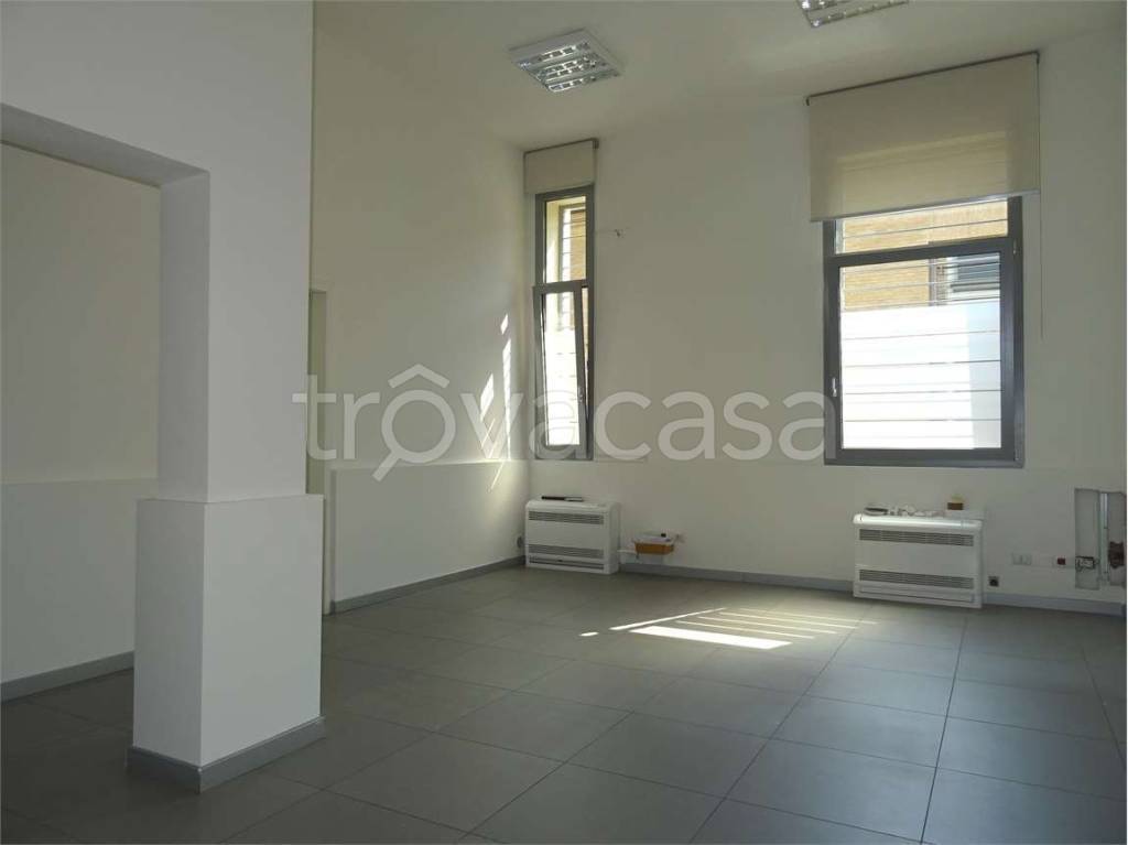 ufficio in affitto a Modena in zona San Cataldo