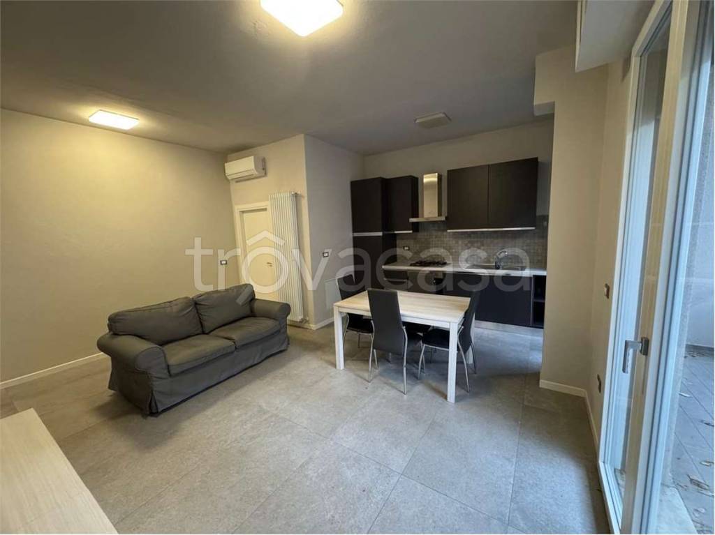 appartamento in affitto a Modena in zona Centro Storico