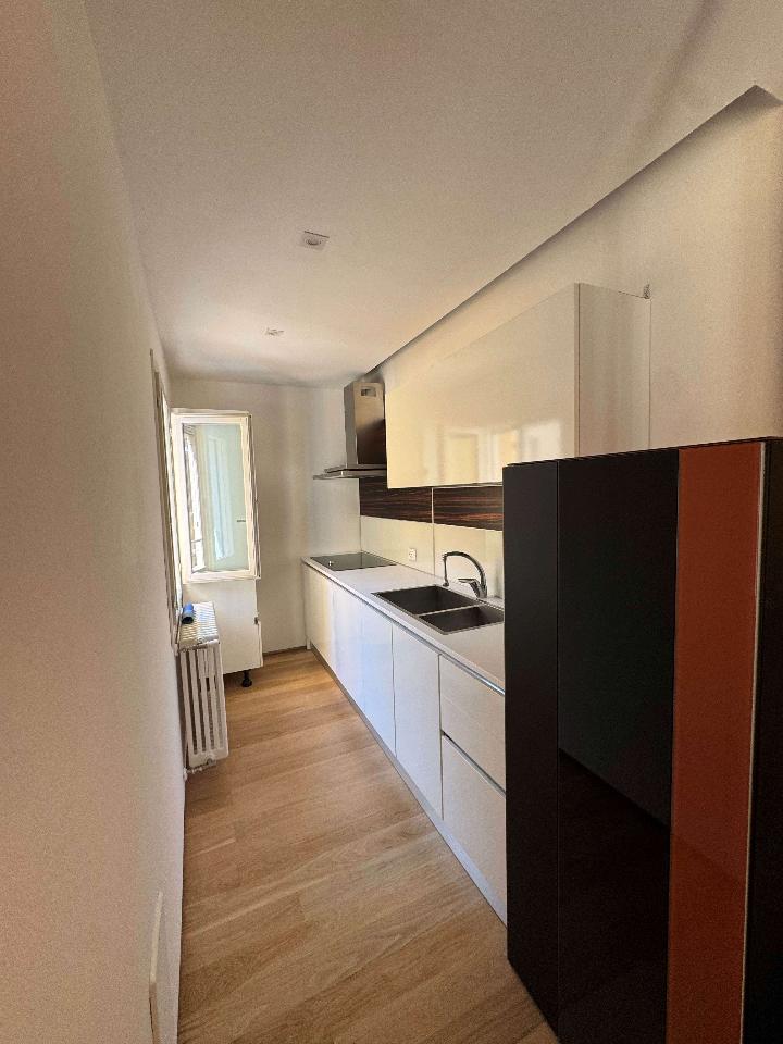 appartamento in affitto a Modena in zona Centro Storico