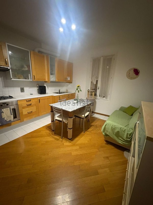 appartamento in affitto a Modena in zona Centro Storico