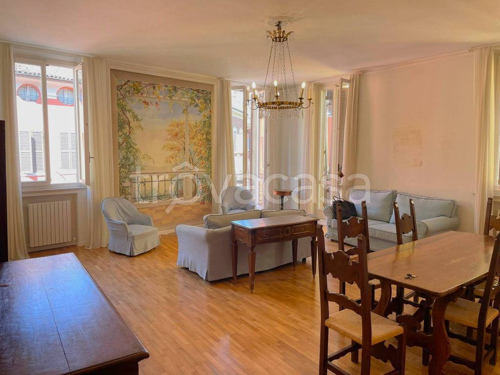 appartamento in affitto a Modena in zona Centro Storico