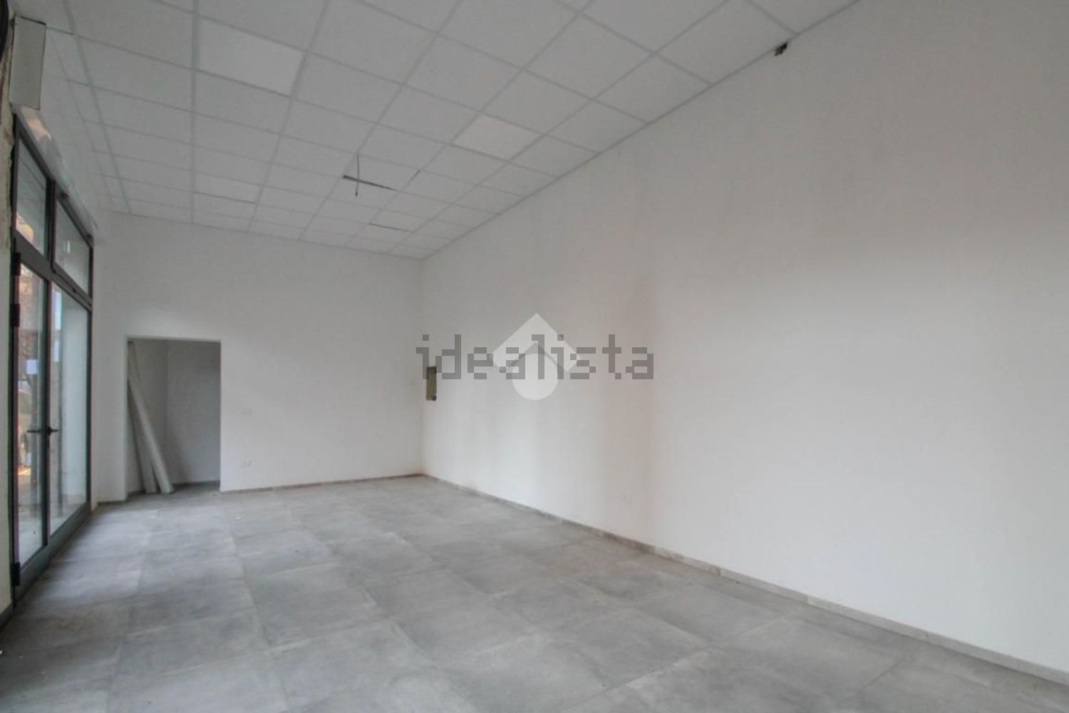 negozio in affitto a Modena in zona Sant'Agnese