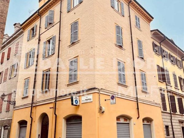 locale di sgombero in affitto a Modena in zona Centro Storico