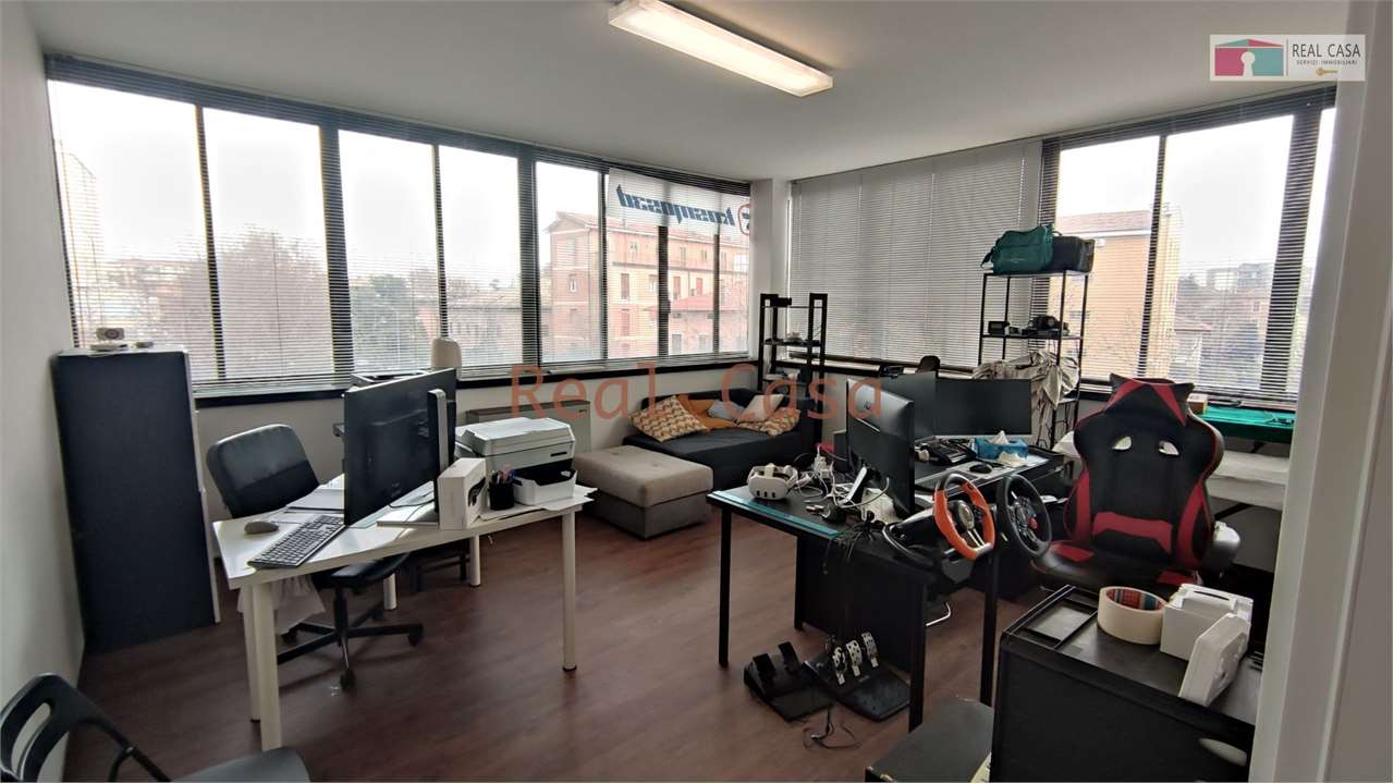 ufficio in affitto a Modena in zona San Faustino