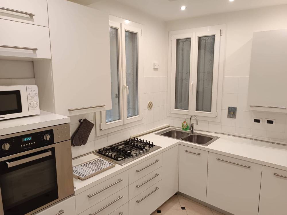 appartamento in affitto a Modena in zona Centro Storico