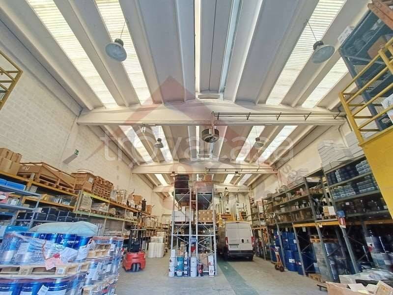 ufficio in affitto a Modena in zona Crocetta