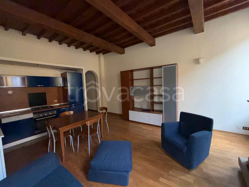 appartamento in affitto a Modena in zona Centro Storico