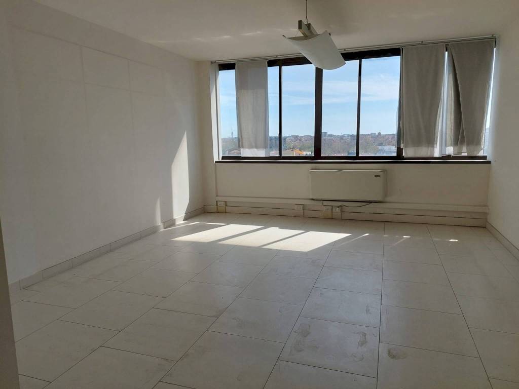 ufficio in affitto a Modena in zona Baggiovara