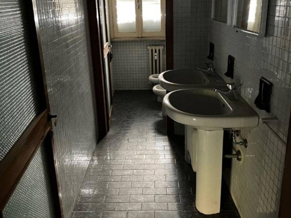 ufficio in affitto a Modena in zona Crocetta