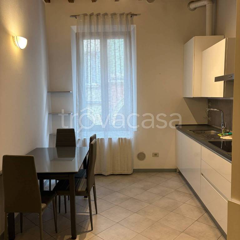 appartamento in affitto a Modena in zona Centro Storico