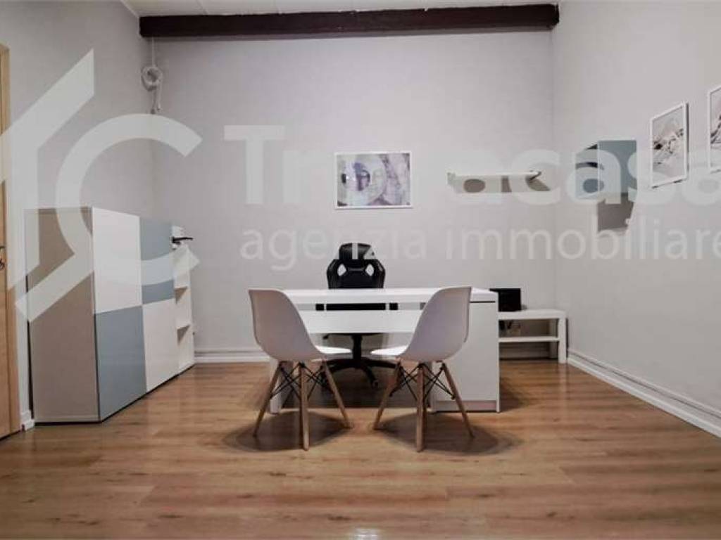 negozio in affitto a Modena in zona San Lazzaro / Modena Est