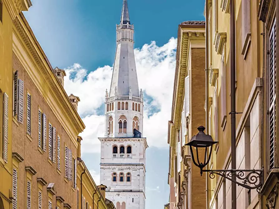 appartamento in affitto a Modena in zona Centro Storico