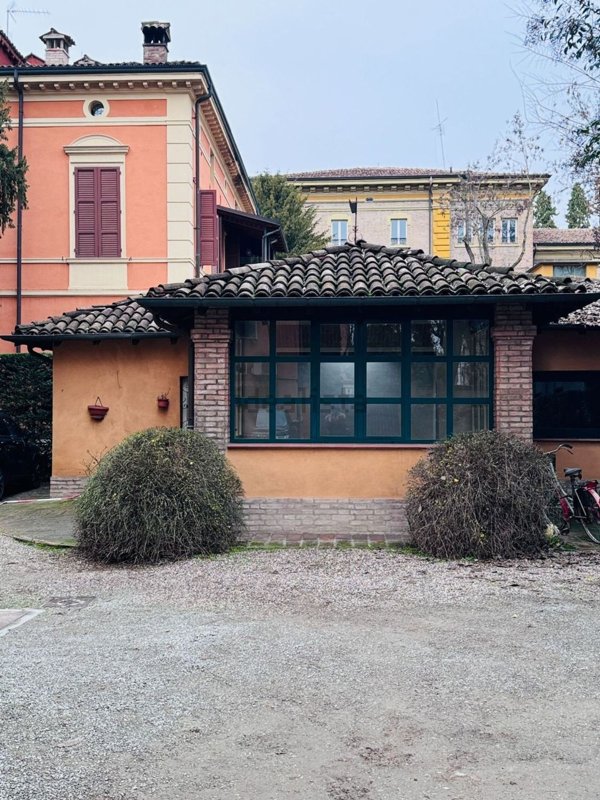 ufficio in affitto a Modena in zona San Lazzaro / Modena Est