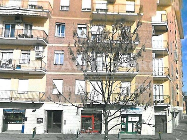 negozio in affitto a Modena in zona Buon Pastore