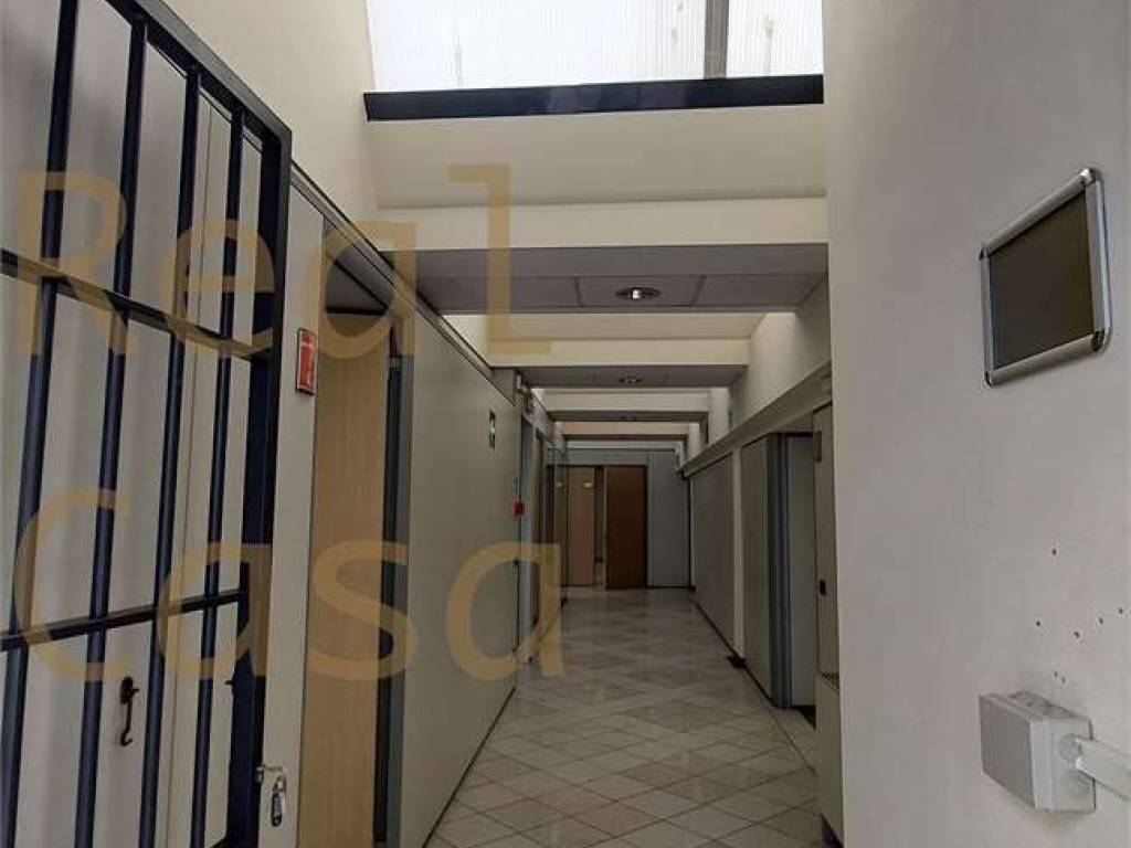ufficio in affitto a Modena in zona San Lazzaro / Modena Est