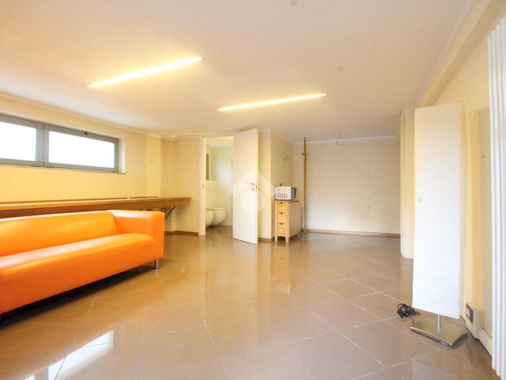 ufficio in affitto a Modena in zona Sant'Agnese