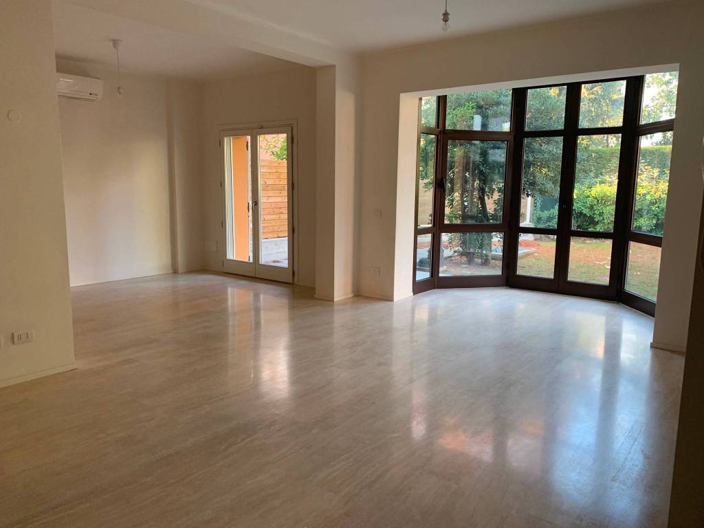 casa indipendente in affitto a Modena in zona Cognento