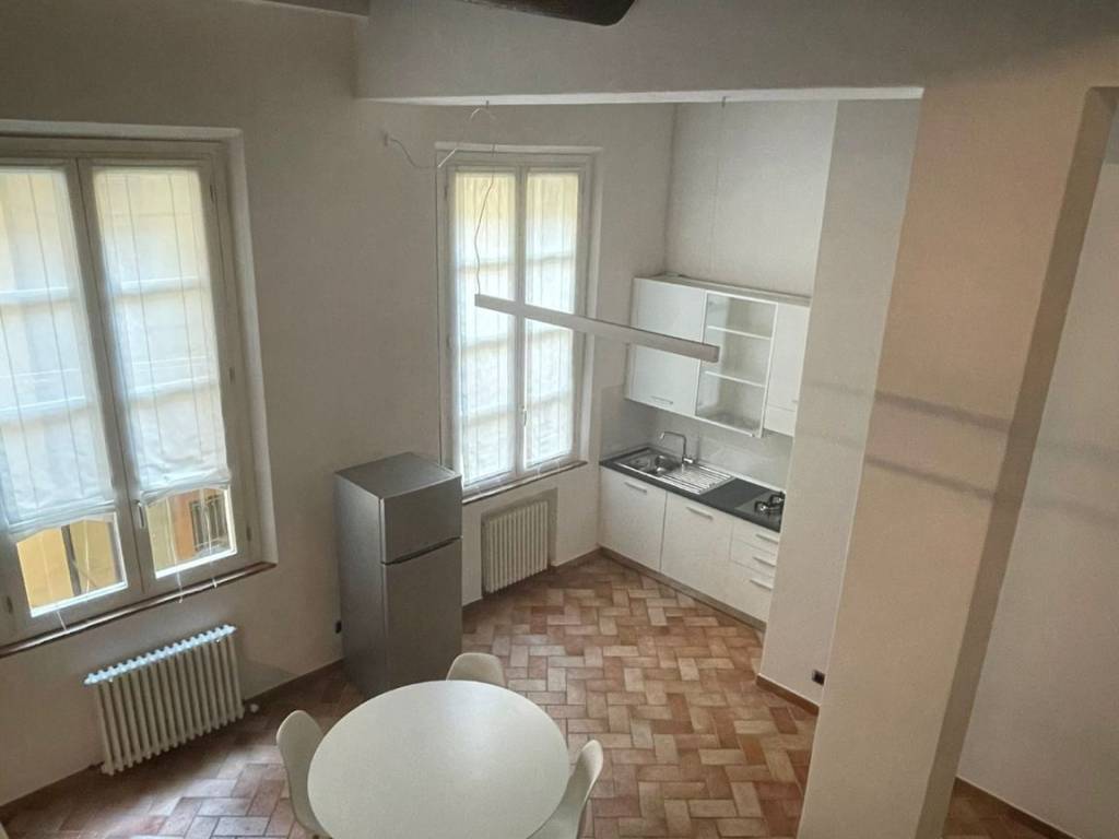 appartamento in affitto a Modena in zona Centro Storico