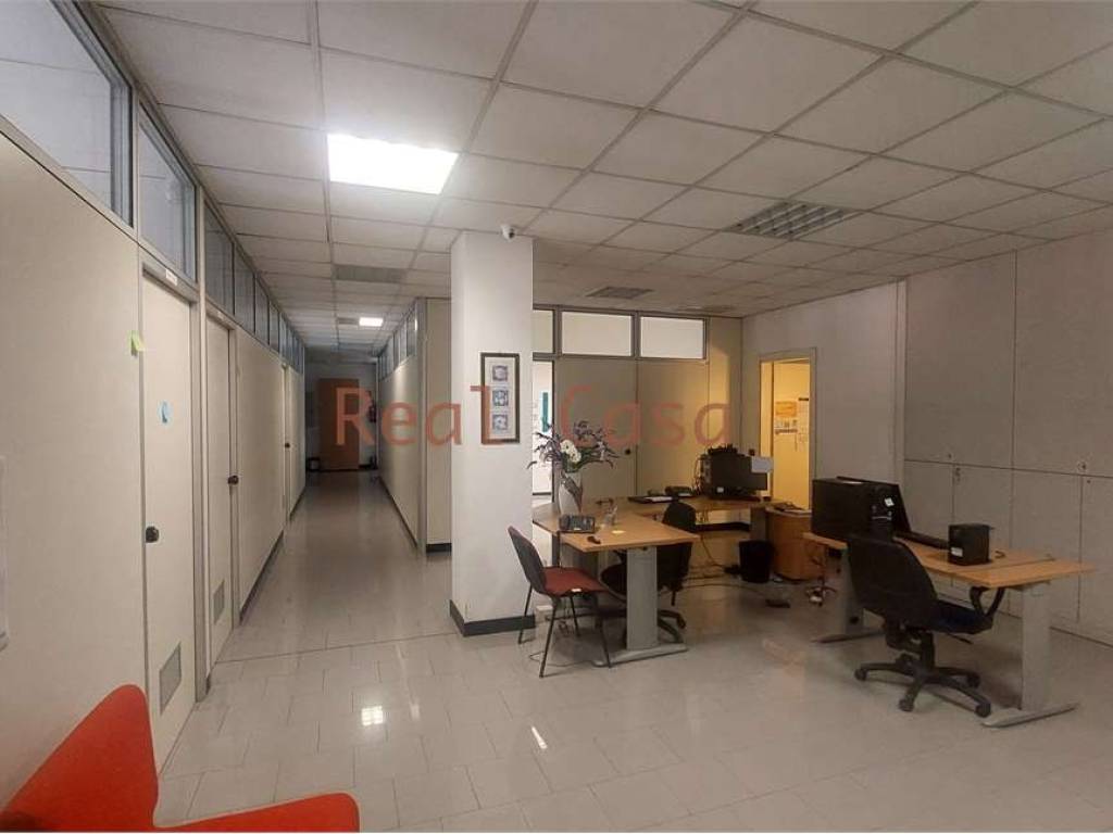 ufficio in affitto a Modena in zona San Faustino