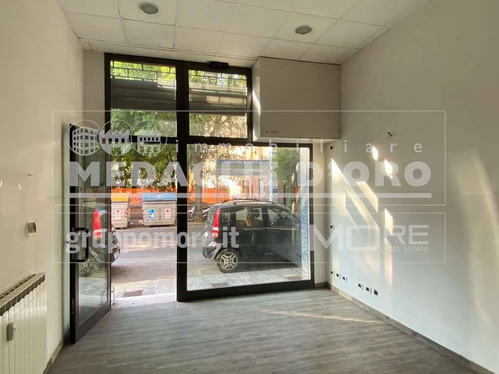 negozio in affitto a Modena in zona Sant'Agnese