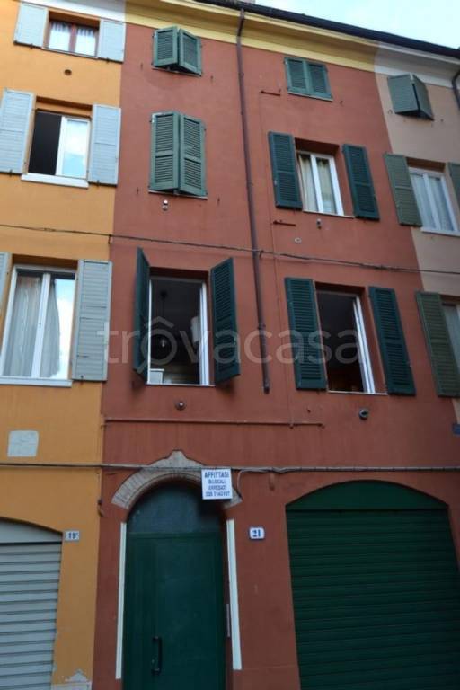 appartamento in affitto a Modena in zona Centro Storico