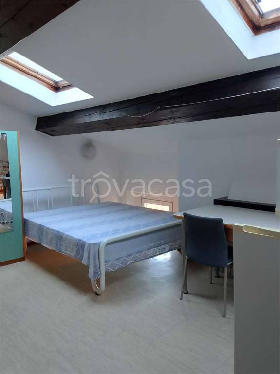 appartamento in affitto a Modena in zona Centro Storico