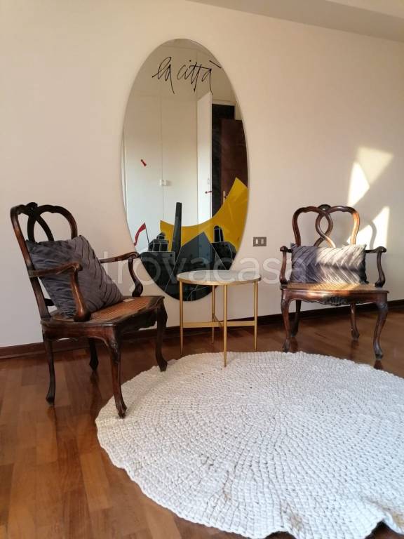 appartamento in affitto a Modena in zona Centro Storico