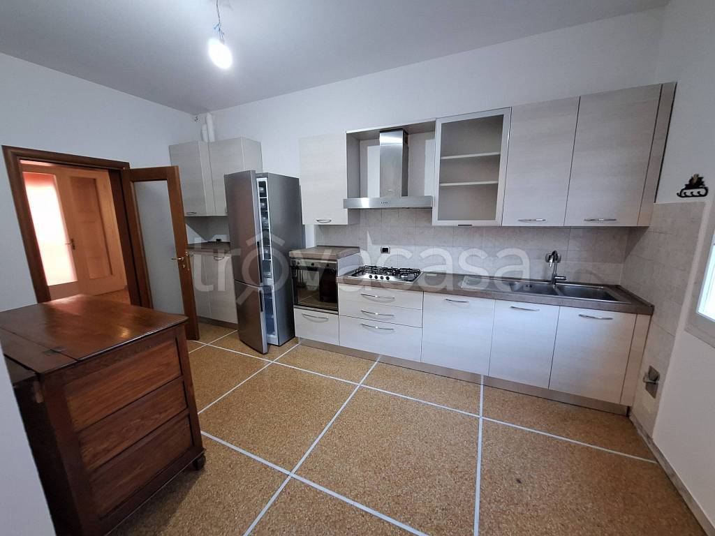 appartamento in affitto a Modena in zona Sant'Agnese