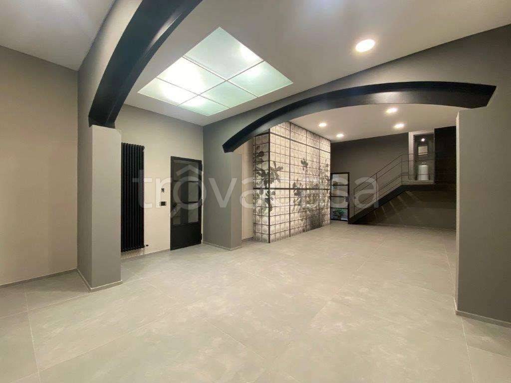 negozio in affitto a Modena in zona Centro Storico